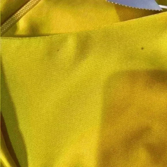 Cinq A Sept NWT Women Dress Pineapple Yellow Miah Ruched Mini Dress Size 4 - Picture 3 of 6